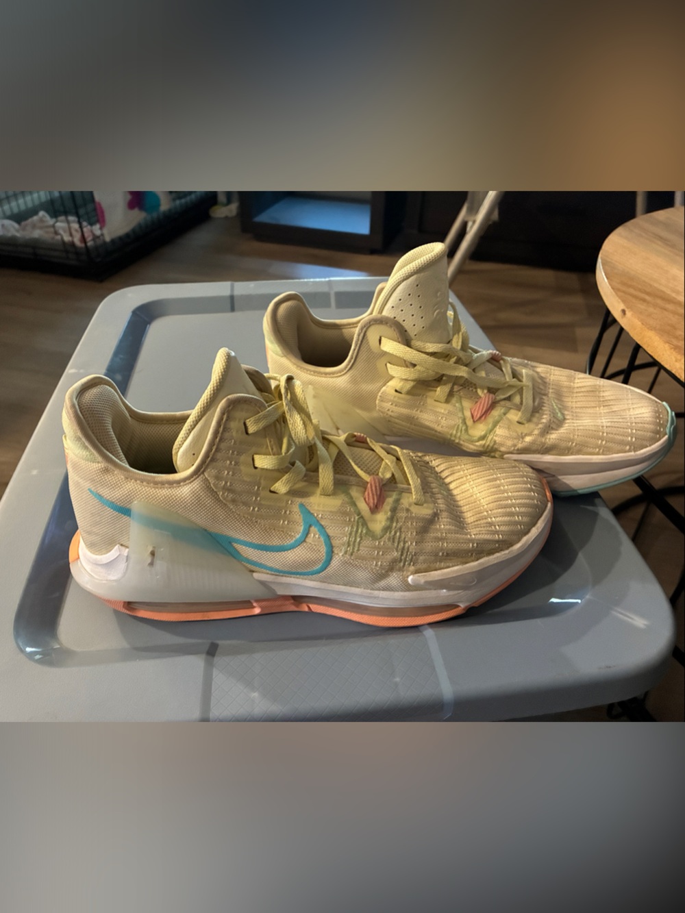 Nike LeBron Witness 6 (VI) Easter - size 11.5
